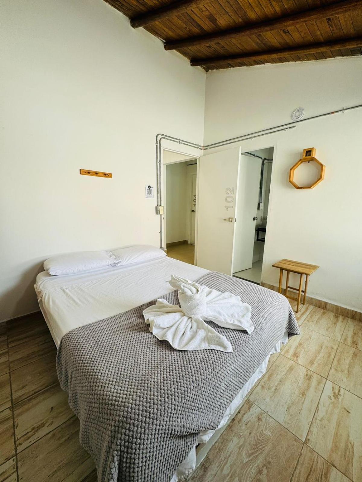 La Madriguera Hotel Guatape Exterior photo