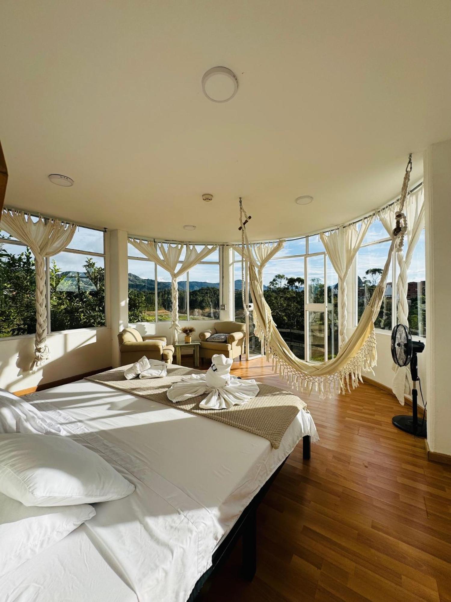 La Madriguera Hotel Guatape Exterior photo